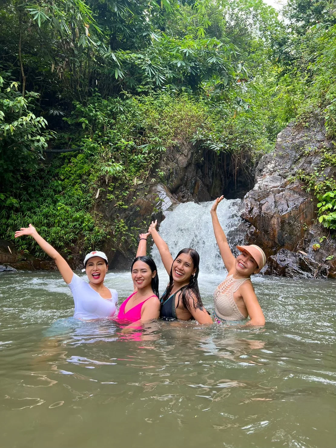 White Water Rating (5 Km.) + Lunch + Zipline + SIC Transfer (Incl. Elephant Trekking 30 mins.) — image 8