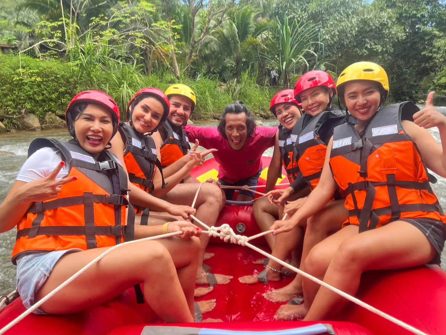 White Water Rating (5 Km.) + Lunch + Zipline + SIC Transfer (Incl. Elephant Trekking 30 mins.) — image 13