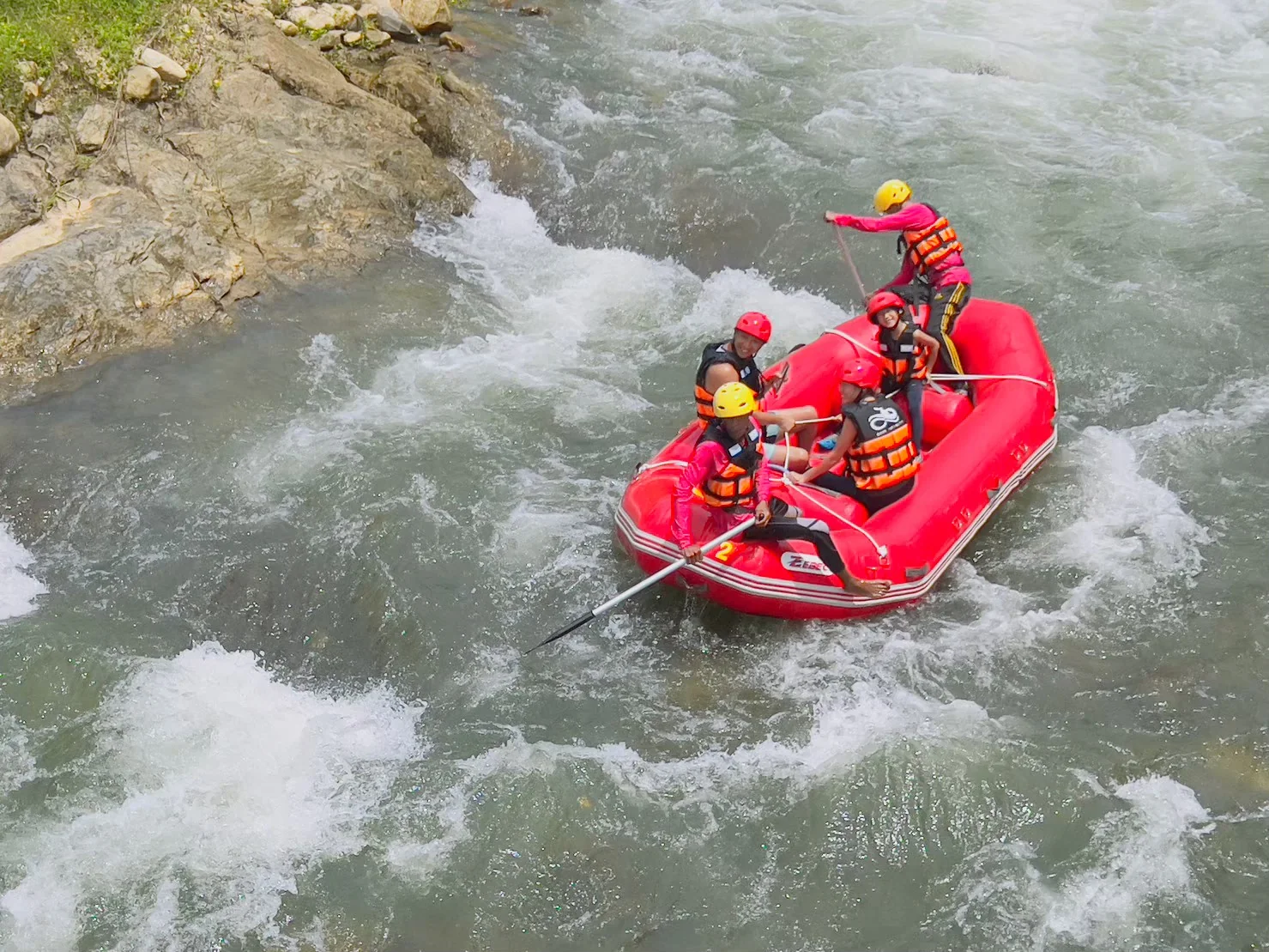 White Water Rating (5 Km.) + Lunch + Zipline + SIC Transfer (Incl. Elephant Trekking 30 mins.) — image 2